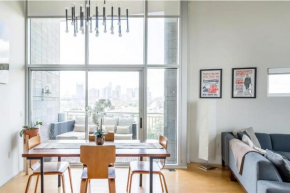 Luxe Two Bedroom Penthouse With Skyline Views, Internet, Gym